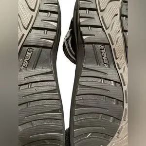 Shoes | New With Tag Mens Teva Sandals Size 8 | Poshmark display picture 1